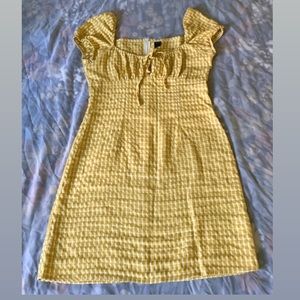 Size 4 Plad yellow dress